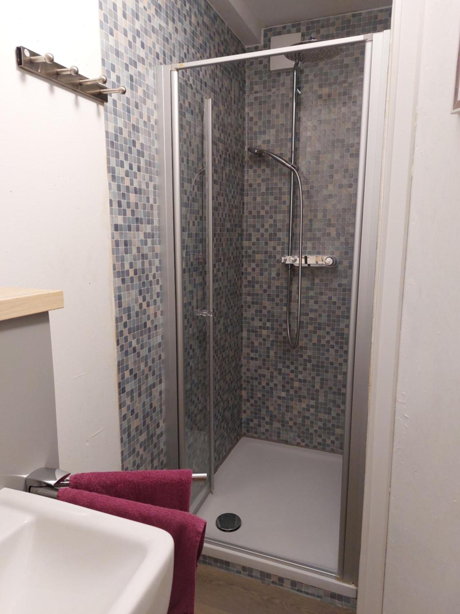Modernes Souterrain Apartment Black Forest Mit Separatem Eingang Und Kfz-Stellplatz Бад-Дюрргайм Екстер'єр фото